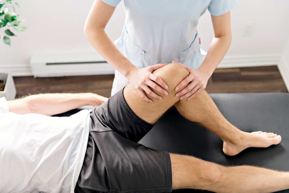 Chiropractor for Knee Pain in Cedar Rapids, IA Chiropractor for Knee Pain in Cedar Rapids, IA